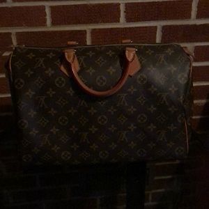 Louis Vuitton Speedy 35 SALE $425